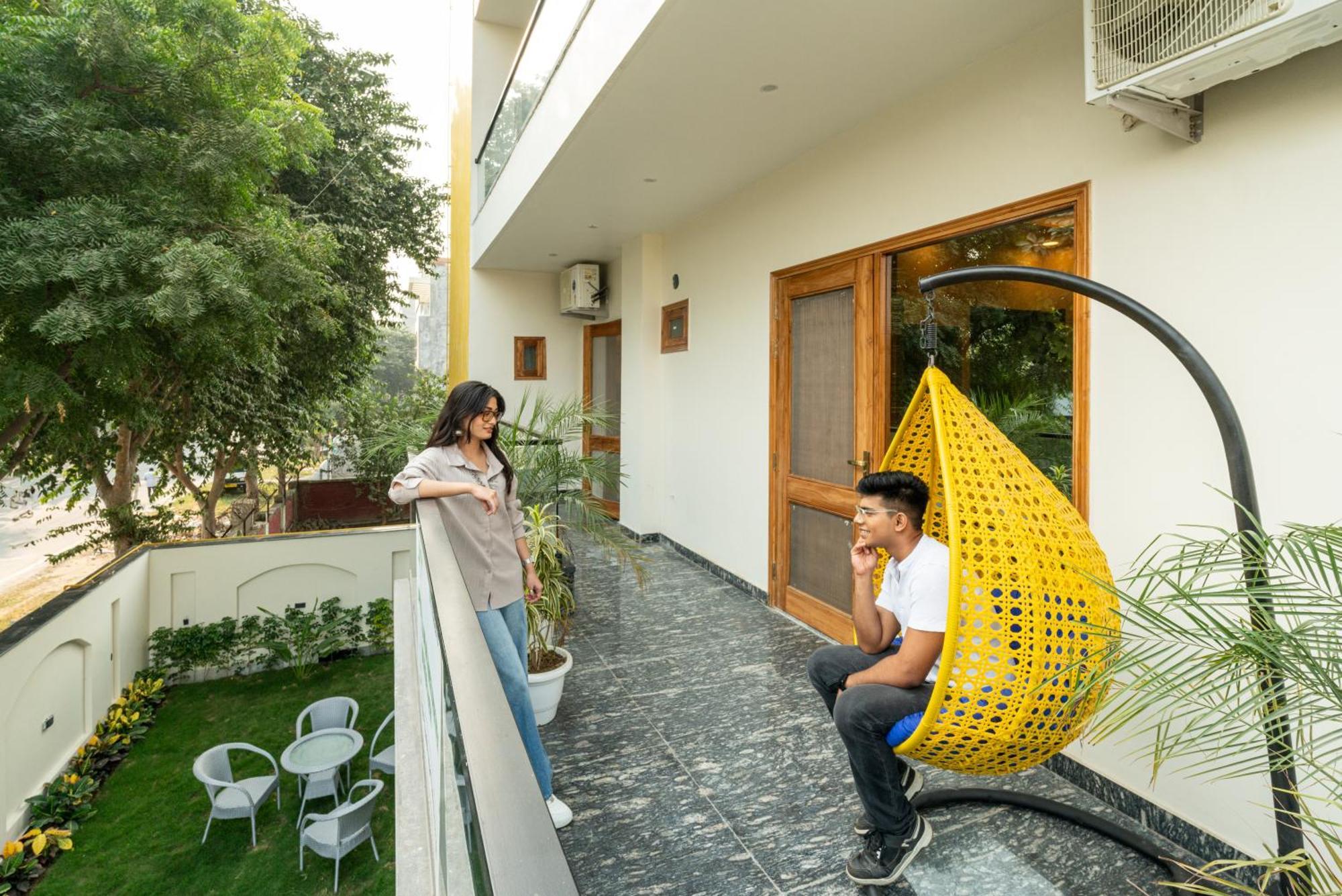 Lime Tree Hotel & One Bhk Serviced Apartment Noida - Sector 50 Metro Zewnętrze zdjęcie
