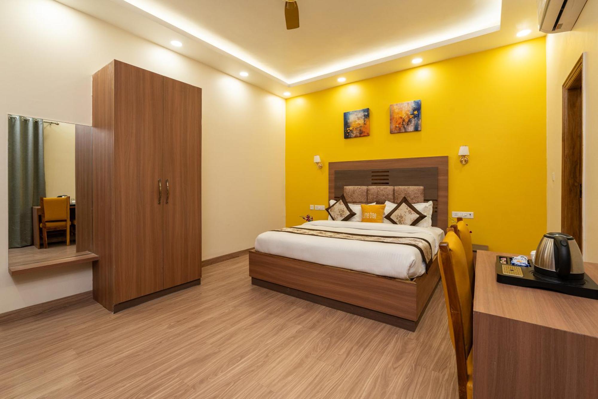 Lime Tree Hotel & One Bhk Serviced Apartment Noida - Sector 50 Metro Zewnętrze zdjęcie